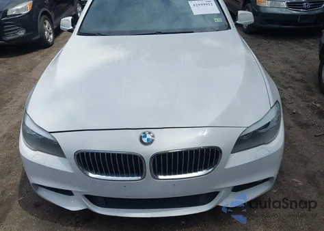 2013 BMW 528I xDrive z USA, uszkodzony, nr VIN WBAXH5C58DD112777